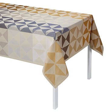 Origami Polychrome Tablecloth Reverse