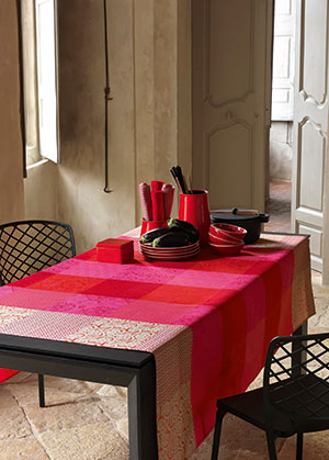 Fleurs de Kyoto Cherry Tablecloth